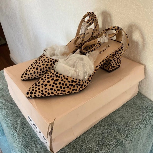 Justfab Dixie Ankle Strap Pump Cheetah - Picture 4 of 7